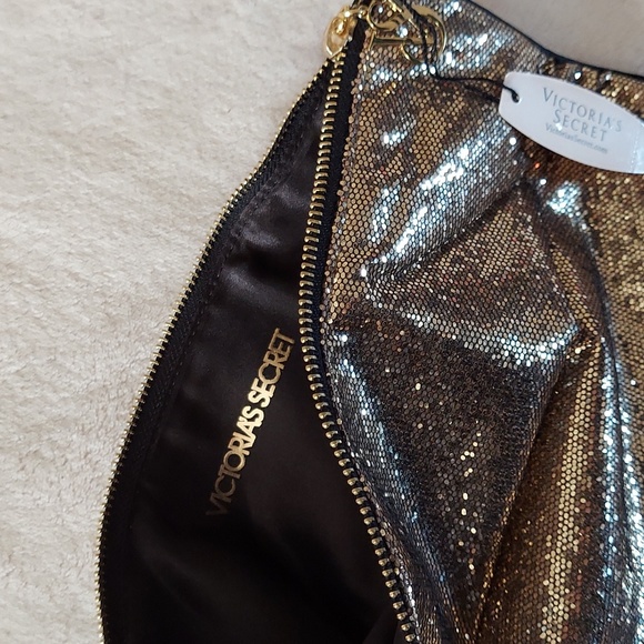 Victoria's Secret Gold Sparkly Fold Over Clutch Accessory Bag - Picture 3 of 8
